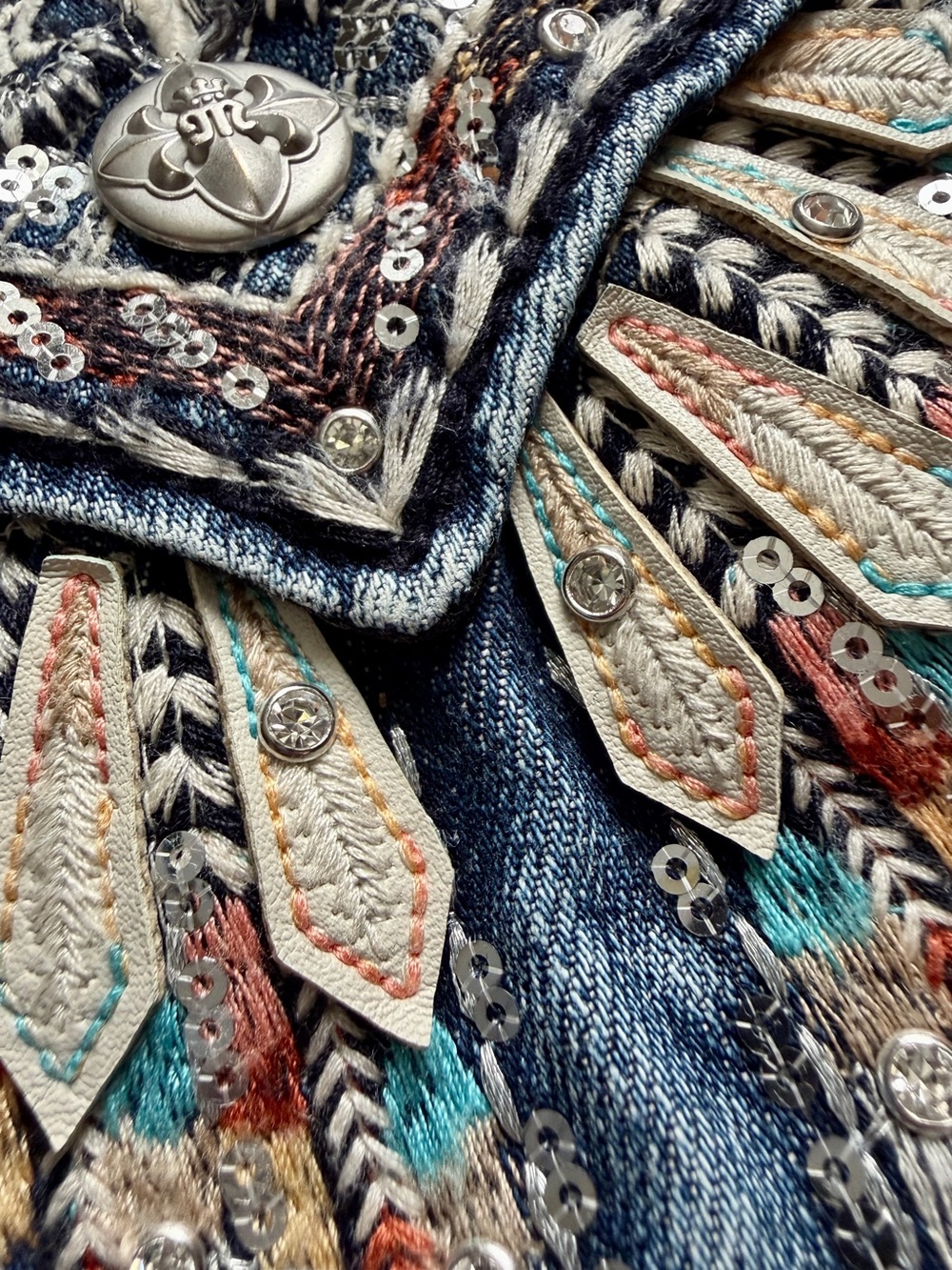 Miss Me Shorts 26 Denim Blue Jean Y2k Rhinestone Embellished Midi angel wing - Picture 7 of 10